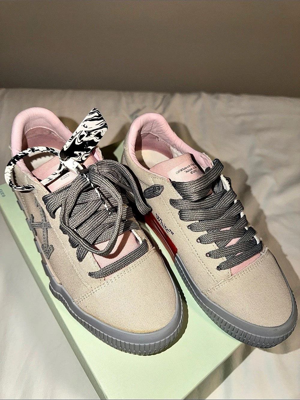 Off white Gray & Pink Sneakers NWT